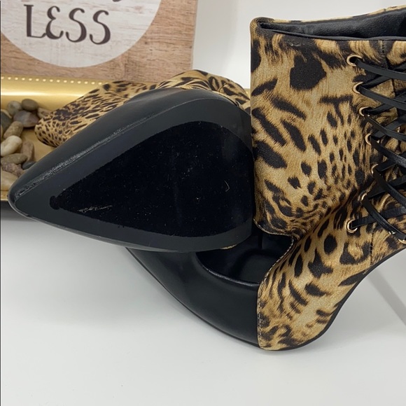 3 FOR $25 Paper fox Leopard heel size 9.5 - Picture 5 of 5